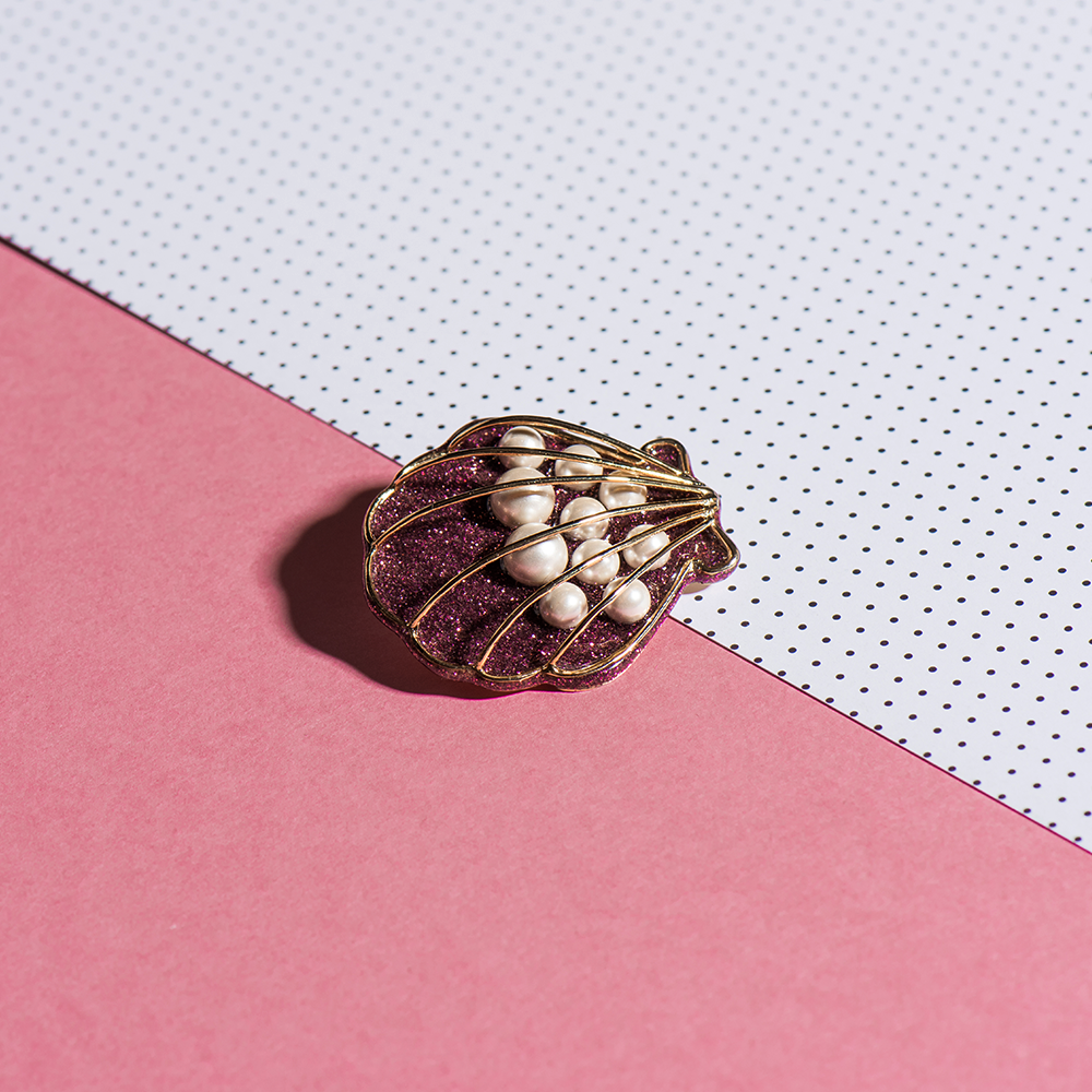 Shell brooch