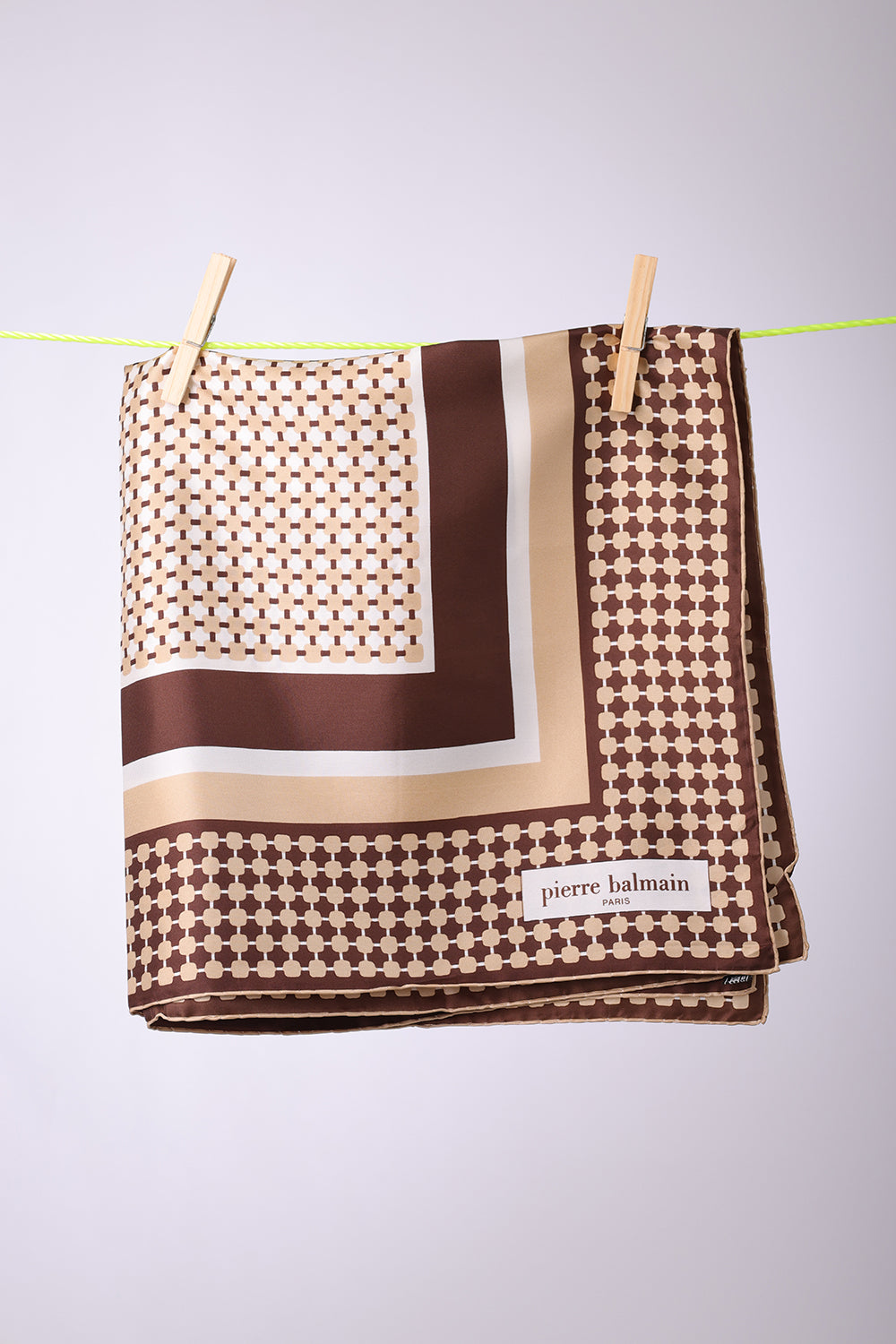 PIERRE BALMAIN - SCARF Beige, brown & white squares