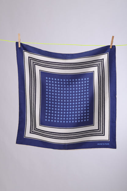 DANIEL LA FORET Navy & White Marrine