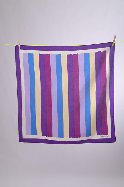 ERRE Purple frame with paint brushes