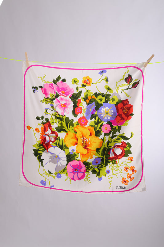 ERRE Cream base with pink frame floral