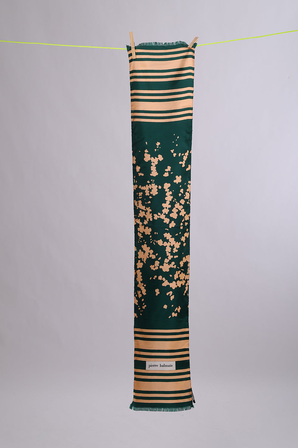 PIERRE BALMAIN Forest green & coral
