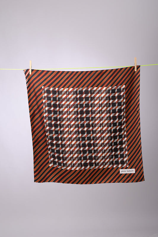 PIERRE BALMAIN - SCARF Gold, black, brick with white squares in the middle