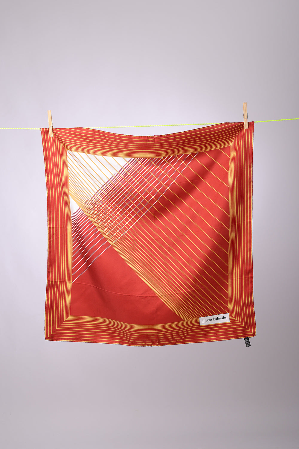 PIERRE BALMAIN - SCARF Brick with gold stripes