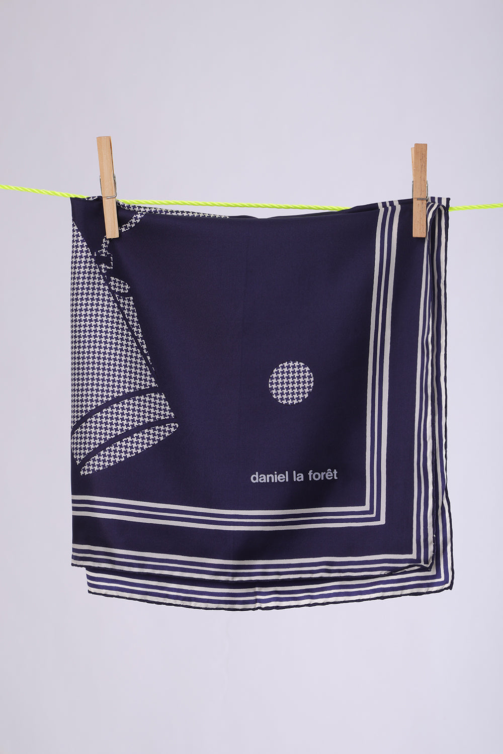 DANIEL LA FORET Navy & White Golf