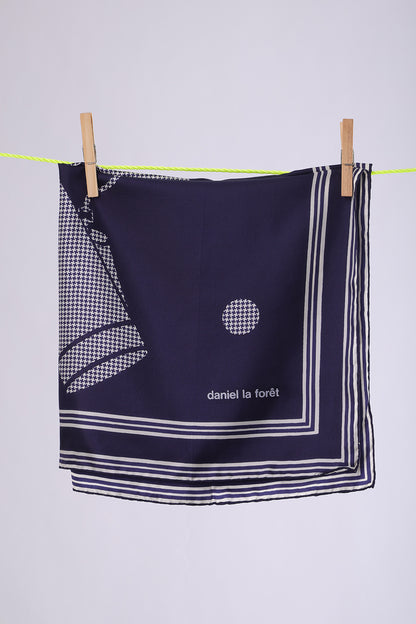 DANIEL LA FORET Navy & White Golf