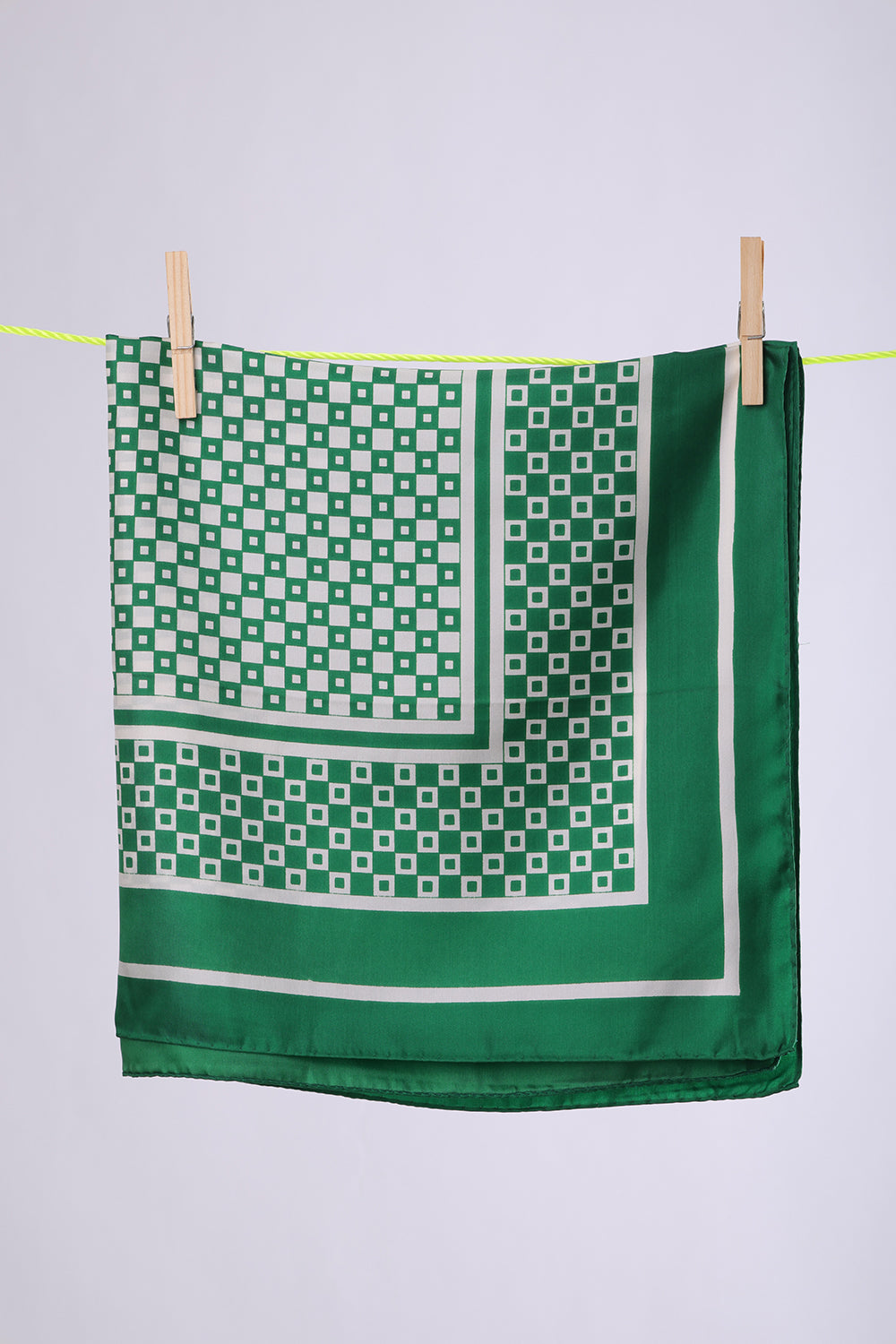 ERRE Green & white squares