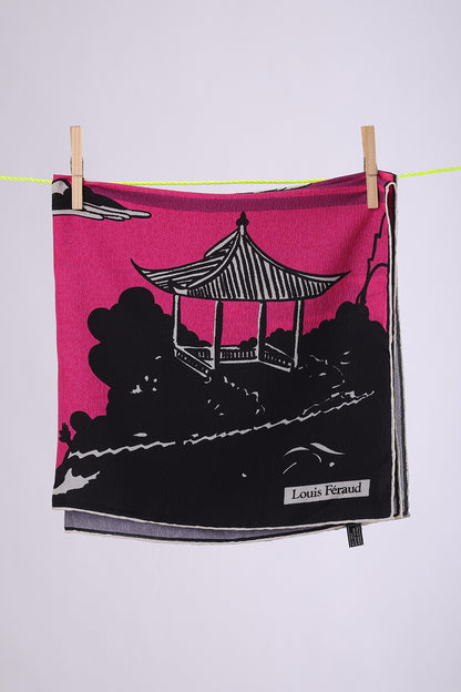 LOUIS FERAUD Chinese print with fuschia base