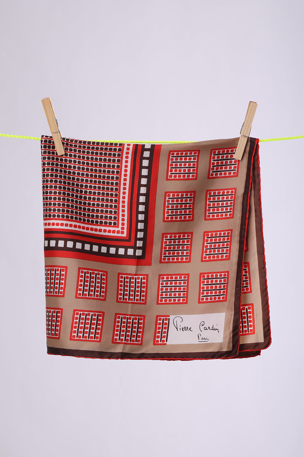 PIERRE CARDIN Beige base with Brown & red squares